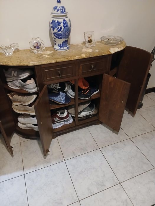 Sapateira de hall de entrada