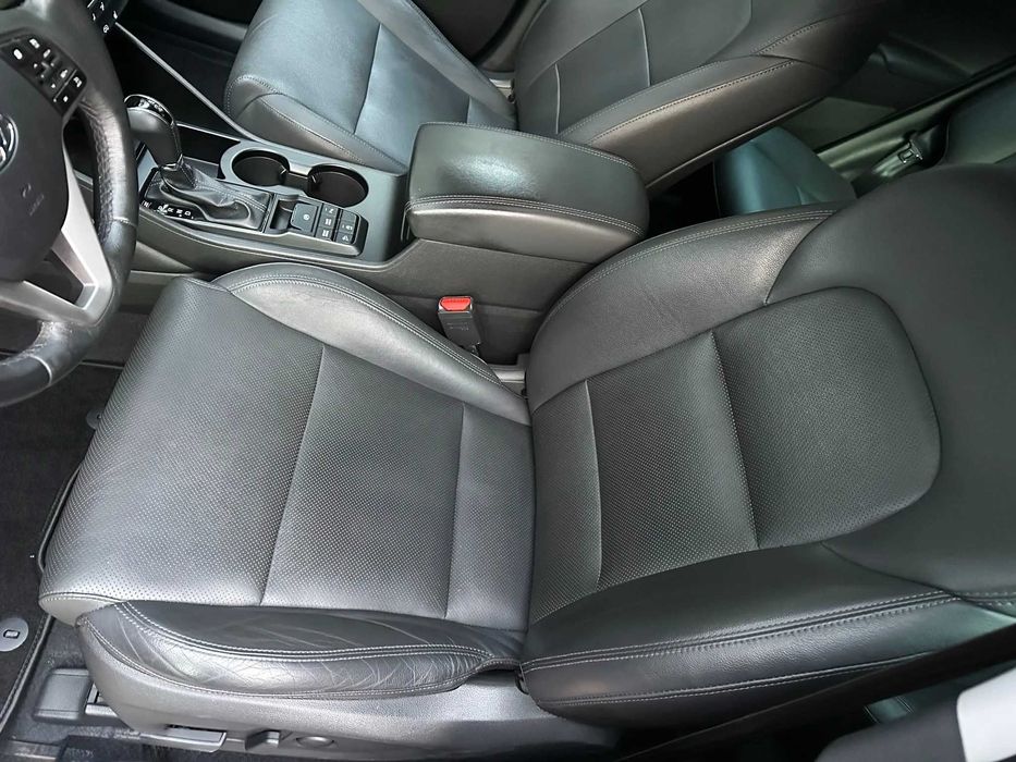 Hyundai Tucson 1.6 T-GDi Premium 2WD DCT з Европи