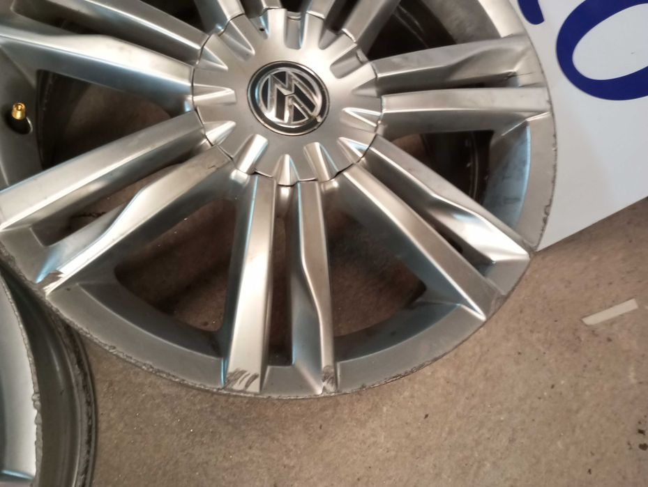 Jogo Jantes 17 Originais VW Golf VII 5x112 5G0601025C "Dijon"