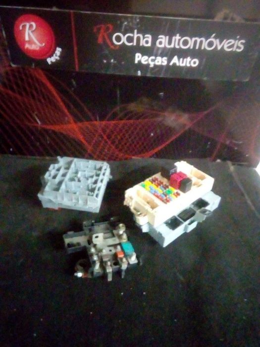 Caixa De Fusíveis Alfa Romeo 147 (937_)