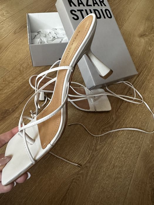 Kazar Studio Skora owcza nowe 39