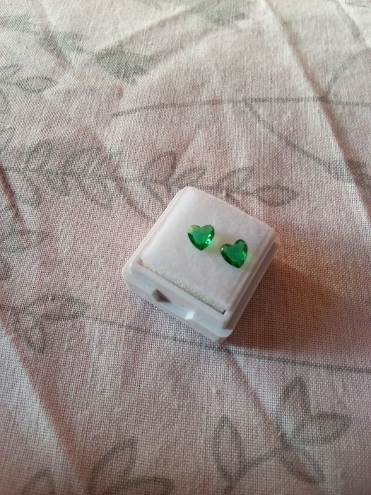 Par de Esmeraldas de Muzo Colômbia Certificadas