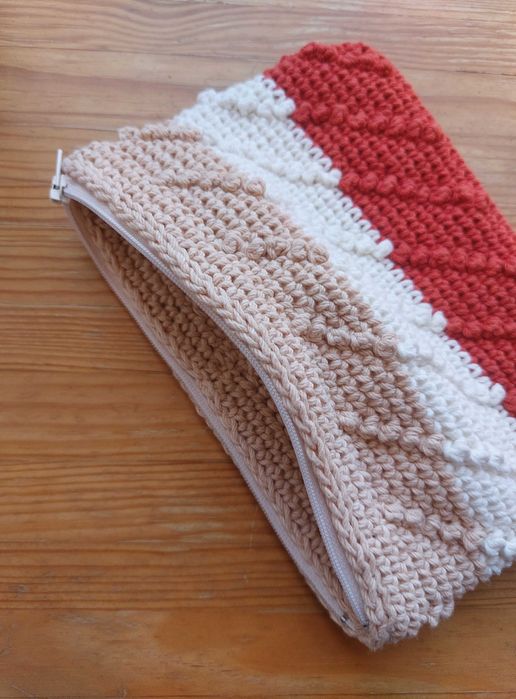 Bolsa Necessaire feita à mão