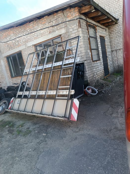 Продам площадку для перевезення вікон