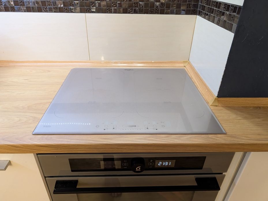 Płyta indukcyjna Whirlpool ACM 828/ba
