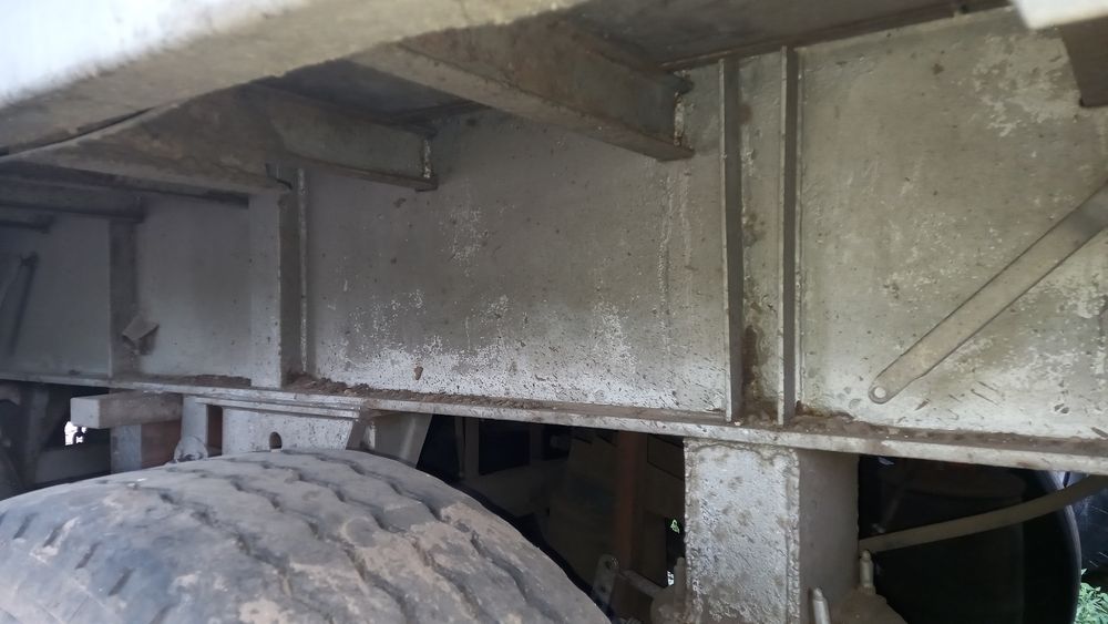 напівпричіп зерновоз