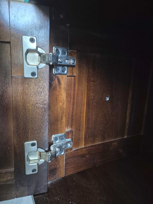 Duży stół, 4 krzesła + szafka pod telewizor