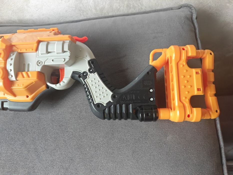 Hasbro Nerf N-Strike Doomlands Lawbringer B3189