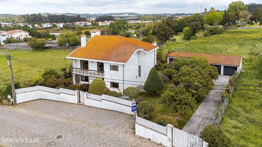 T4 Detached House for Sale