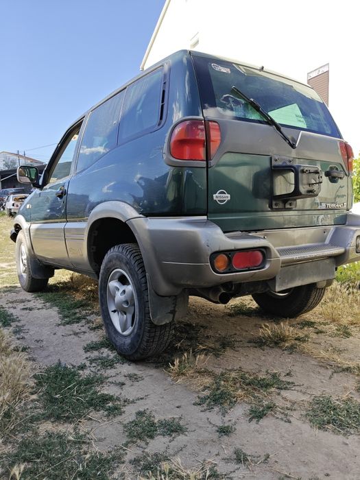 Nissan Terrano 2.7