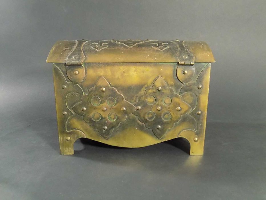 Szkatułka kuferek metaloplastyka Cz Palczewski PRL