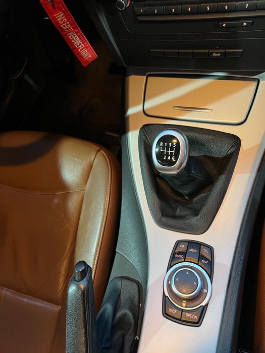 BMW 318d Touring 2010