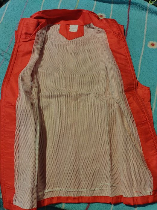 Selling New Vests64409255342339122