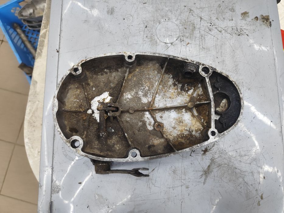 Kapa olejowa Romet komar s38