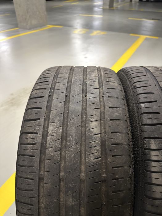Opone letnie Barum 245/40/18