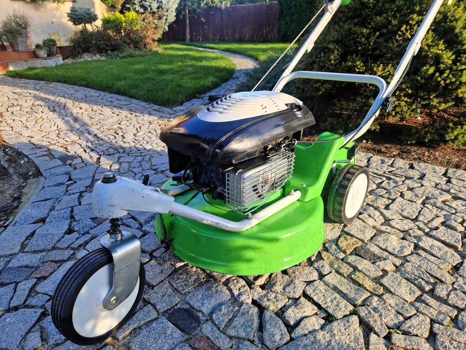 Kosiarka spalinowa VIKING MB 3 R B&S 5KM napęd - tralka karczownica