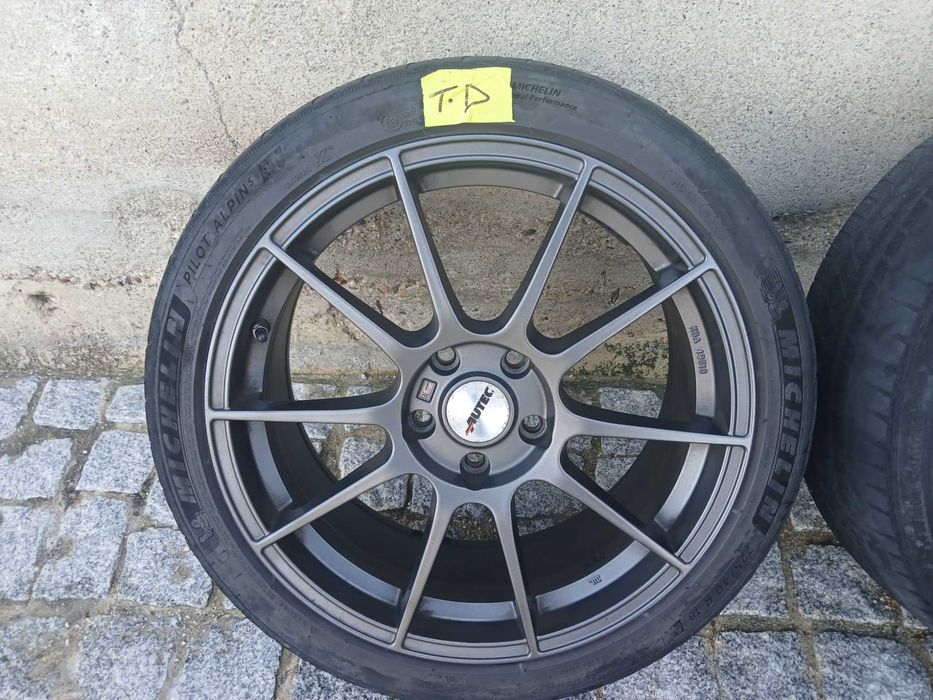 Vendo 4 jantes 18 Autec Wizard