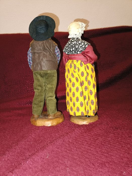 Um casal Francês camponês. antiguidades