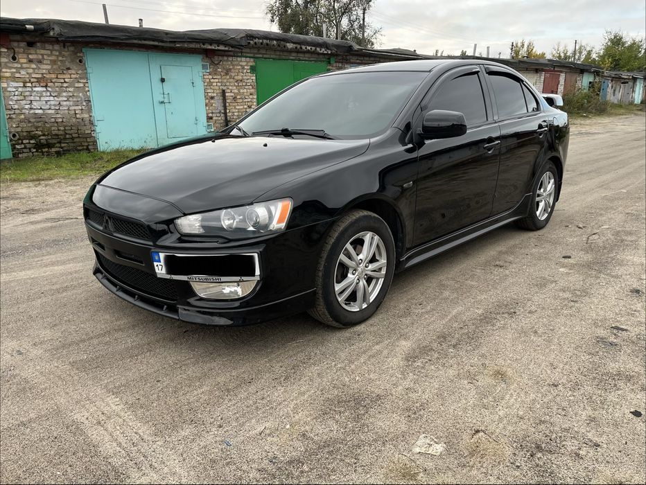 Продам Mitsubishi Lancer X 2.0 (Митсубиси Лансер 10 2.0)