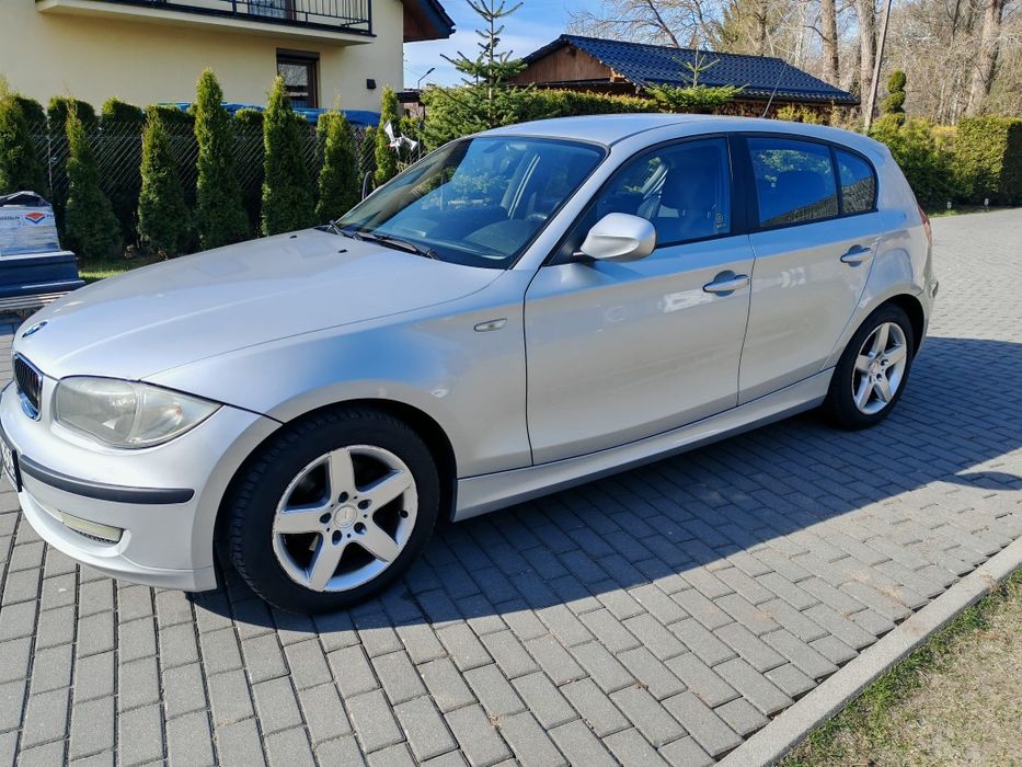 BMW 118D  zadbane, webasto i navigacja