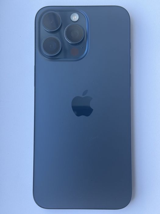 Продам Айфон Apple Iphone 15 Про мах 256 гб