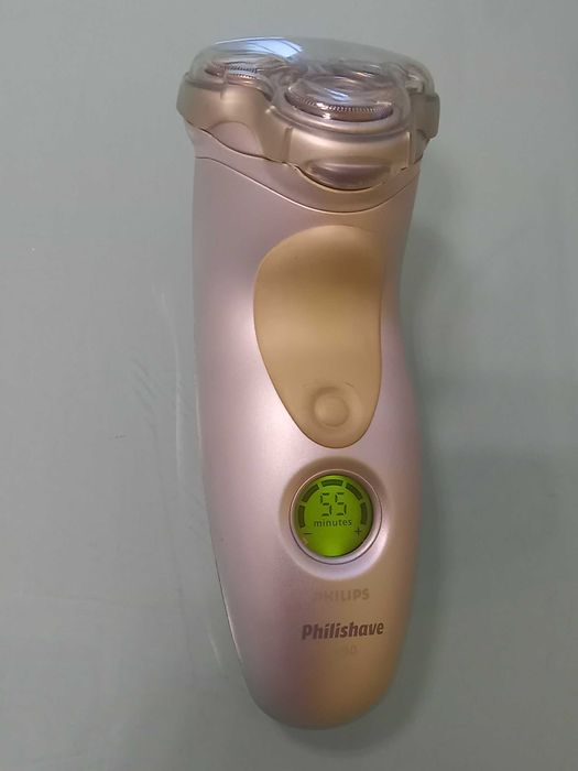 Бритва электрическая на аккумуляторе "Philishave"