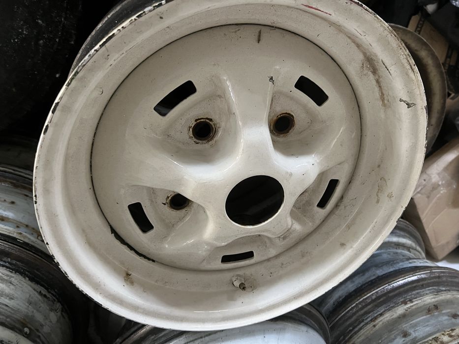 Defender jantes aço 16 polegadas