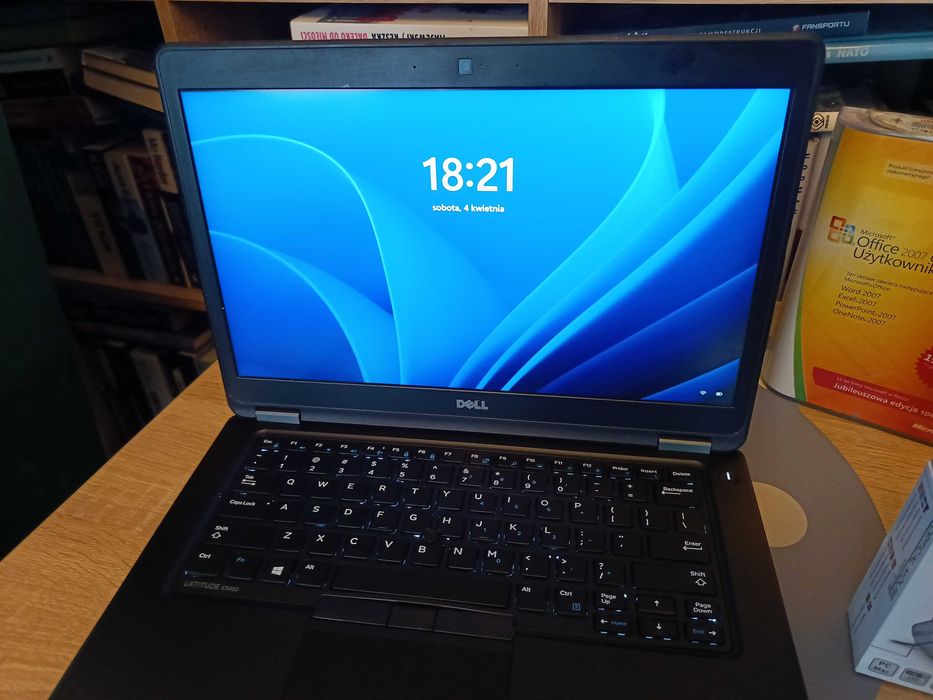 Dell Latitude 5450 z  pakietem biurowym Microsoft Office 2007