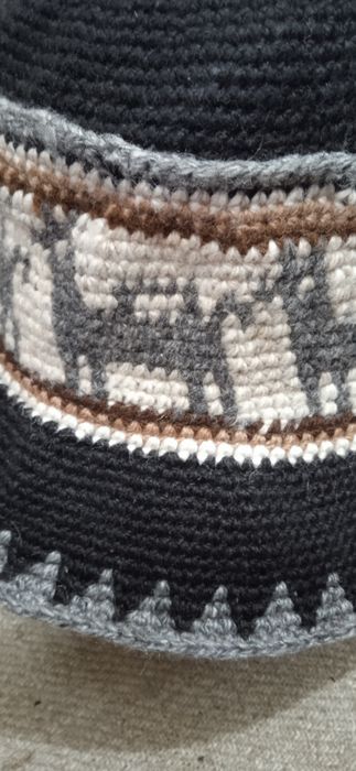 Етно панама в'язана гачком