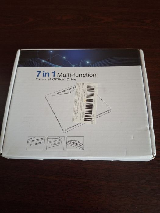 CD/DVD‑дисковод + USB‑C хаб – все в одному!