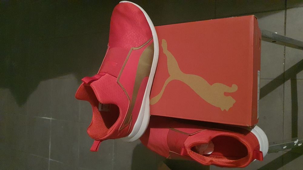 Sapatilhas Puma, excelente estado.