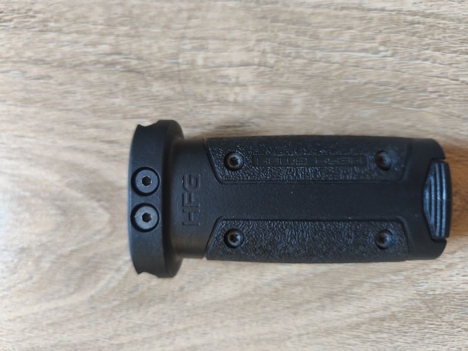 Chwyt przedni do replik ASG