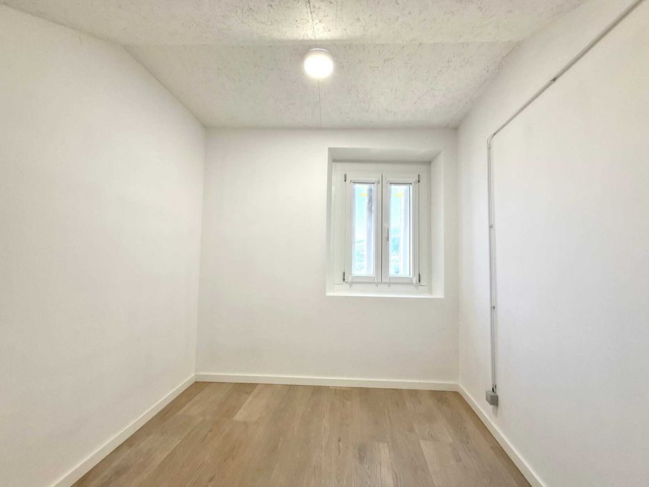 Quarto Individual na Lousa / Loures
