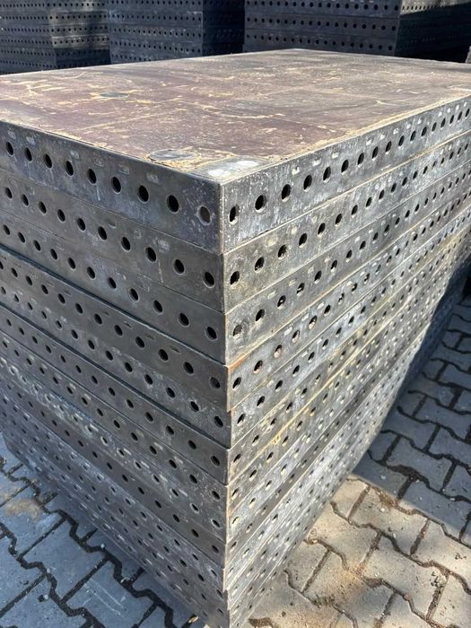 Okazja! zestaw szalunków TEKKO 2 gatunek szalunki fundamentowe ścienne