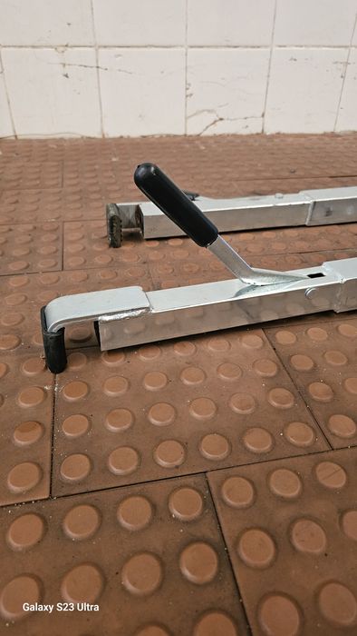 Barras de carga de camião