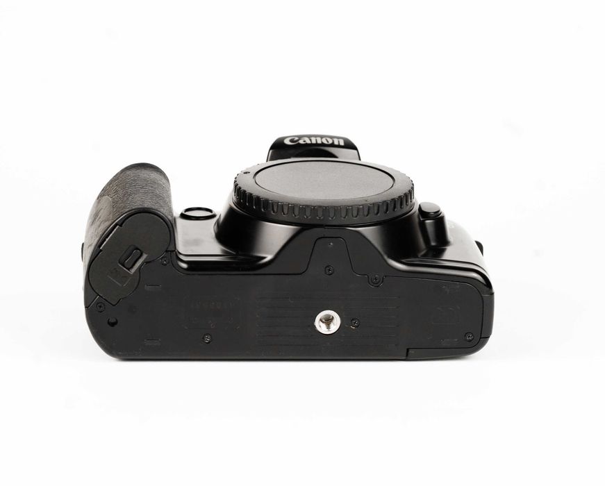 Canon eos 3000 Aparat analogowy + obiektyw Canon 38-76mm