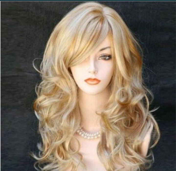 Хвора на онкологію,приму в дар перуку.