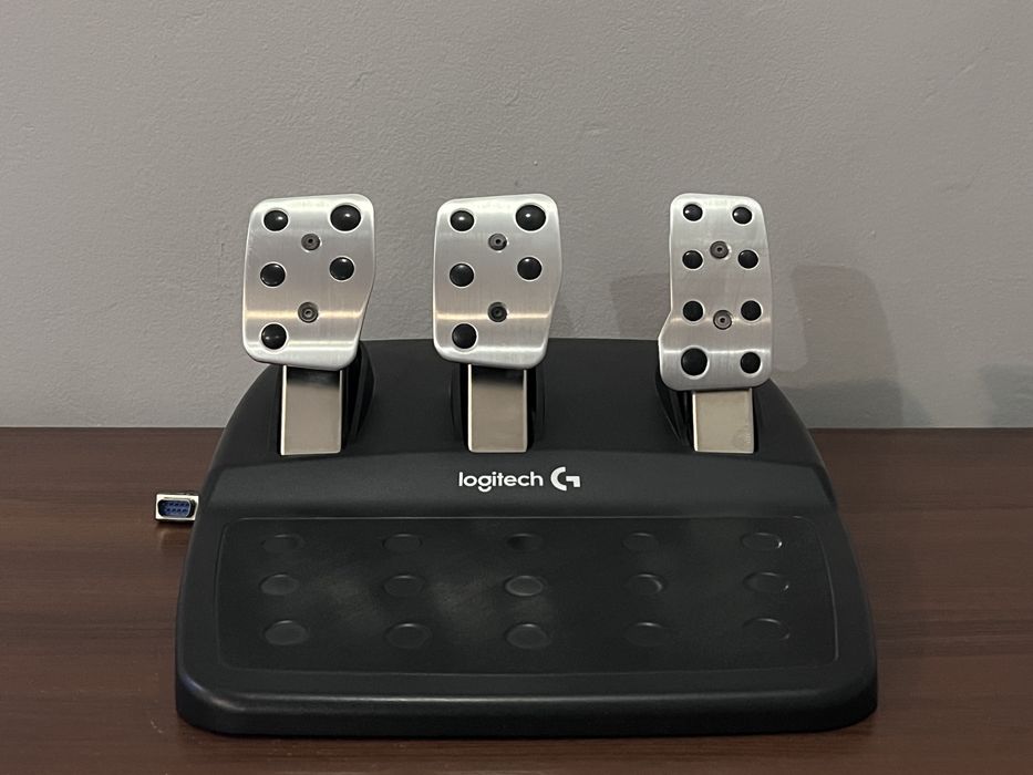 Ігровий руль Logitech G29!