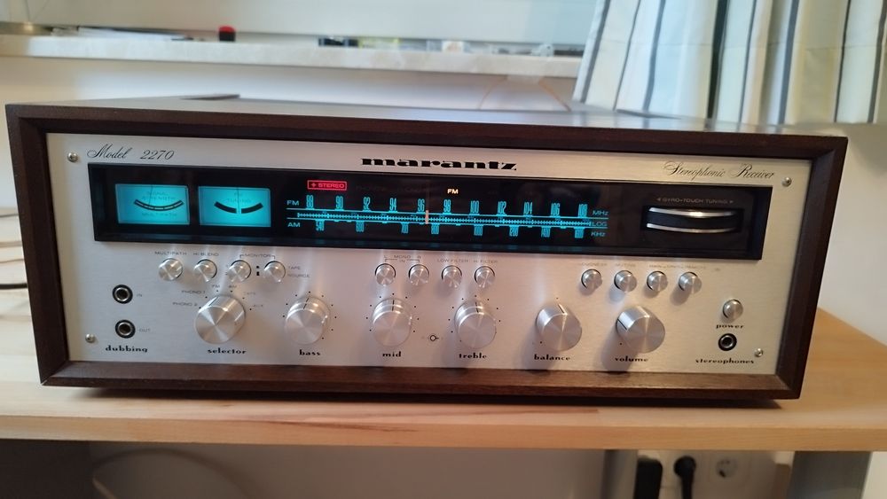 Amplituner Marantz 2270
