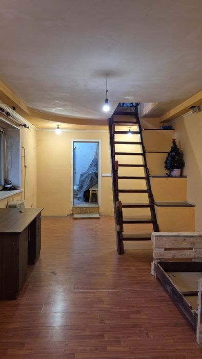Продам частину цегляного будинку Заріччя вул Є. Деслава