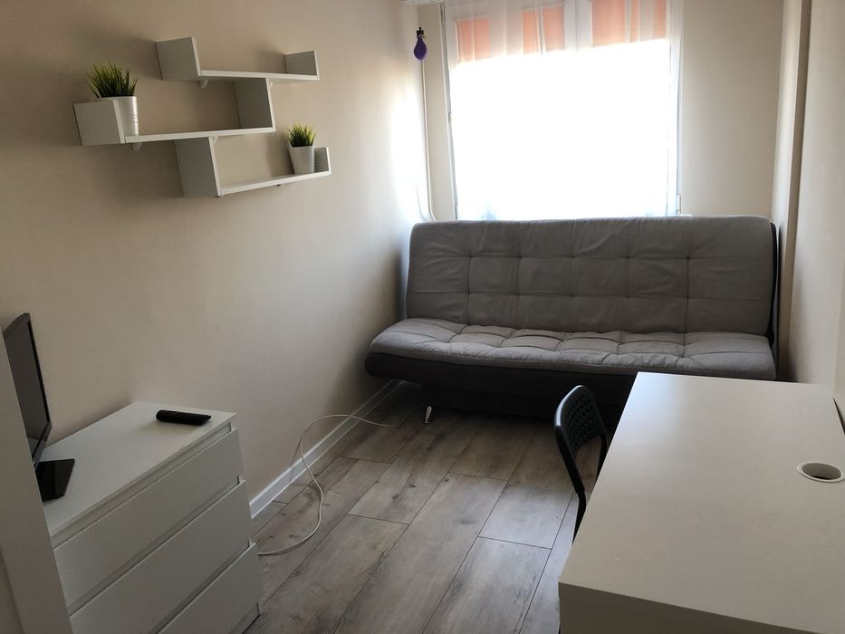 Pokój wynajmę Centrum TORUŃ KONIUCHY MOKRE stylowo i nowocześnie.