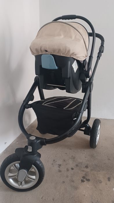 Carro de bebé e babycoque