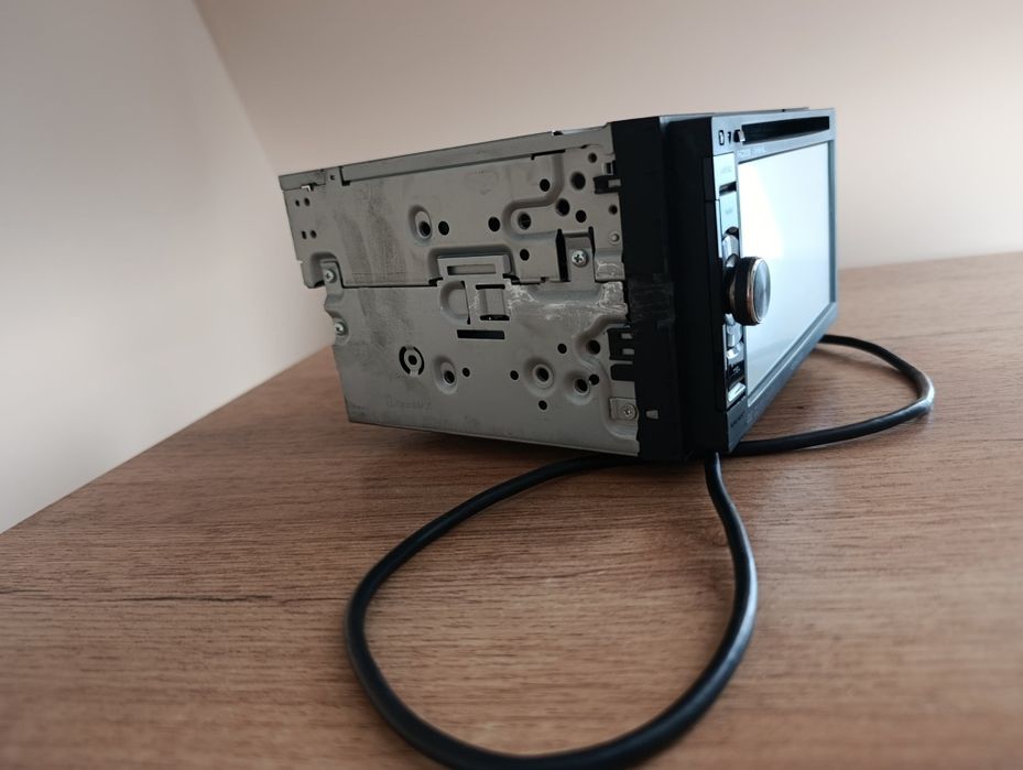 Магнітола Kenwood DNX 4250BT під ремонт