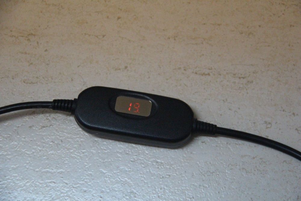 LC Power Universal Charger – LC65NB-Multi64286197644419122