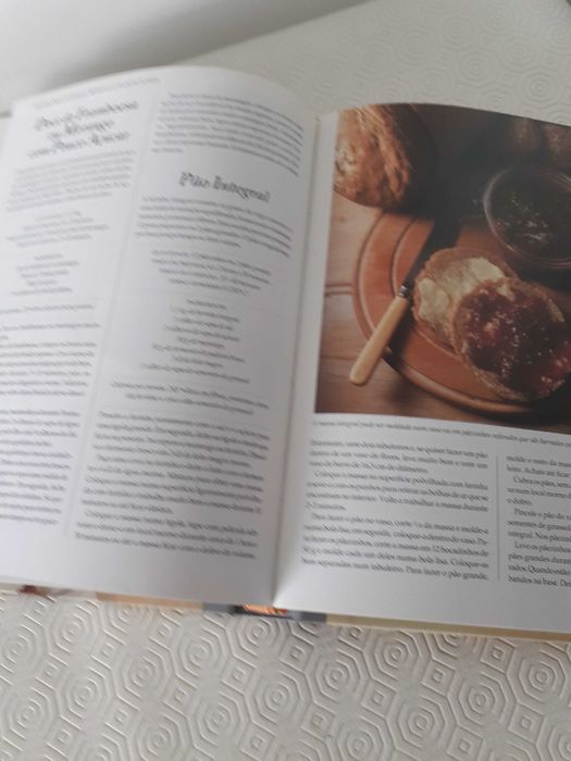 Livro de culinária "Comer Melhor para Viver Melhor"