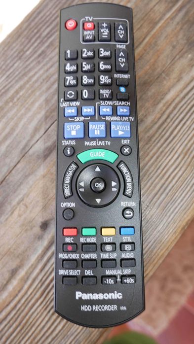 sprzedam pilot Panasonic HDD REC.
pilot jest nowy nie używany