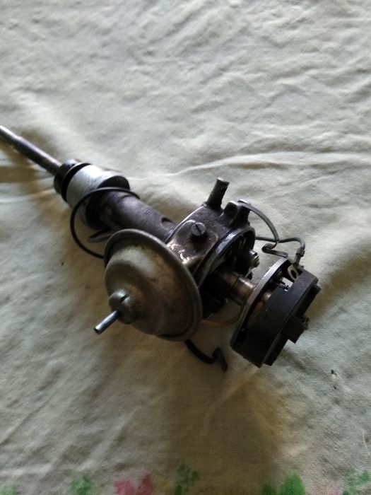 Прерыватель-распределитель и крышка СССР