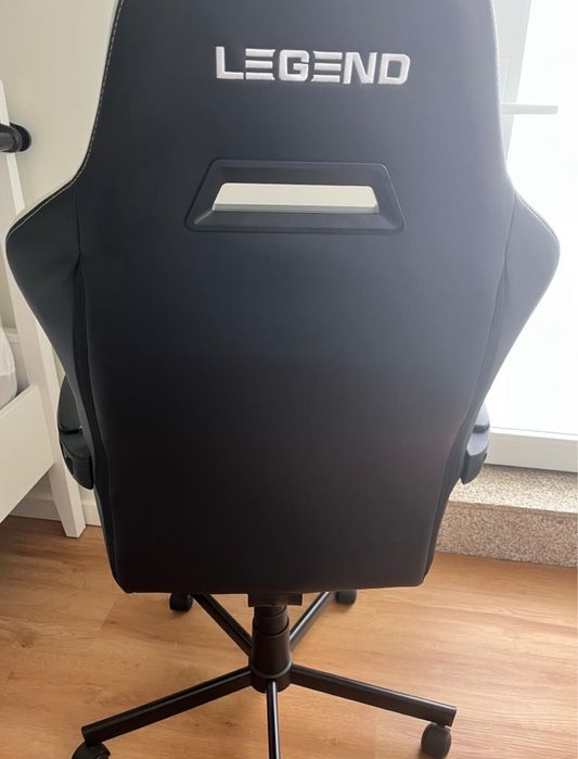 Cadeira gamer / escritório excelente