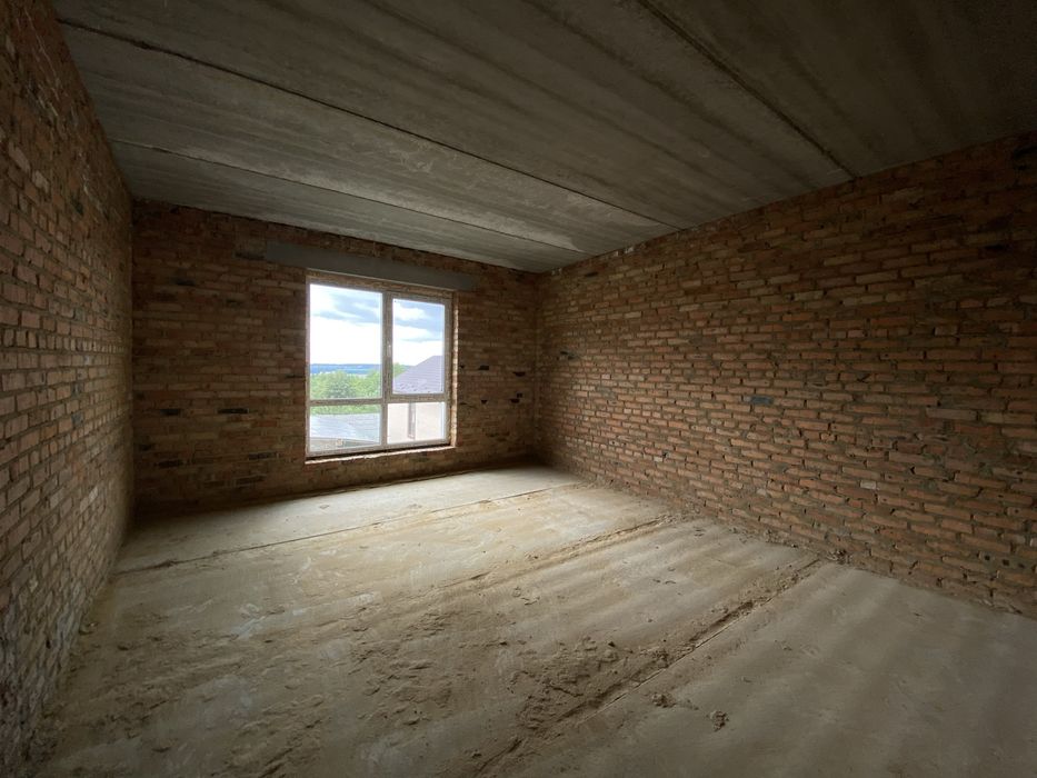 Продаж таунхаусу в ближніх Зарванцях