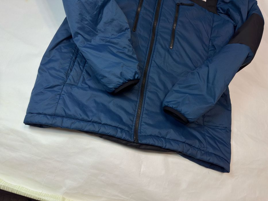 Куртка вітровка the north face